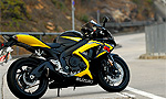 Спортбайк 2006 года Suzuki GSX-R750. Продажа мотоциклов Suzuki.